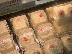 -红宝石·鲜奶小方(万航店)