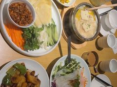 -关东小磨东北菜(上海长风大悦城店)