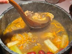 -芸山季·云南山珍菌火锅(人民广场来福士店)