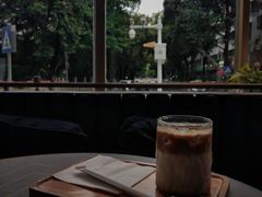 -物质生活书·酒吧