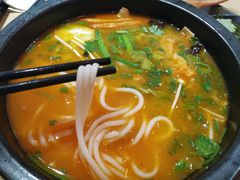 -妈妈故事米线(市府恒隆店)