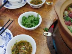 -广味炭炉鸡煲(宝业路分店)
