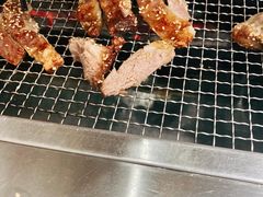 -三子烤羊腿·海鲜(弘阳店)