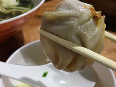-忆秦园小笼包(惠山古镇总店)