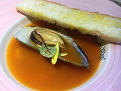 冬阴功海鲜汤-蜜桃花开·中西融合菜E&W(南长街店)