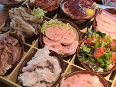 -赵美丽·重庆社区火锅·直营店(火车东站·中豪国际店)