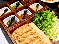 -五谷丰登农家院·地道胶东菜·海鲜烧烤(威海店)