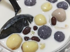超级桃胶芋圆-堂屋糖水店(愚园店)