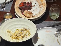 -MONICH牛排融合餐厅(和义大道购物中心店)