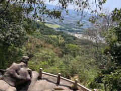 -灵岩山风景区
