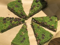 麦青红豆糕-绿草地·湘菜(7mall店)