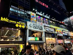 -BHC炸鸡(明洞总店)