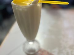 -古老冰山特色冰淇淋店(艾提尕尔店)