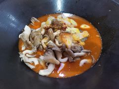 -老刘生态大鱼坊铁锅炖鱼(赛马场店)