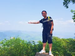 -九鼎铁刹山风景区