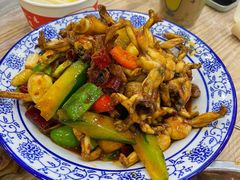 -江城燕子大排档(江汉路步行街店)