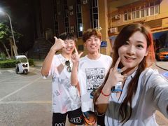 -清真磊磊烧烤老店(饮虎池街34号店)