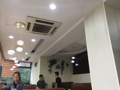 大堂-鑫悦楼煎蟹·16年海鲜大排档