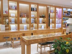 -宝丽眼镜(湖墅店)