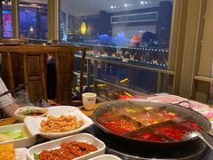 自助取餐区-纸盐河码头火锅(十八梯店)