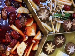 -湊湊火锅·茶憩(上海合生汇店)