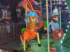 -顺德大良半月城游乐场