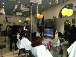 -歌海美发·纹绣