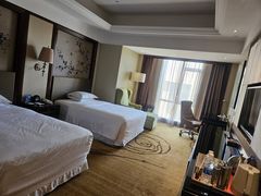 -汕头龙光喜来登酒店