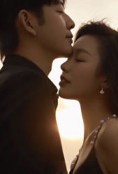 -樱花婚纱摄影