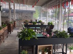 -去吃小龙虾·江湖菜·烧烤(南滨路店)