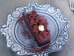 -RGF(巨鹿路店)