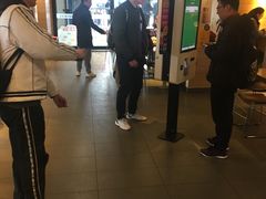 -麦当劳(江湾镇店)