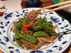 小青椒炒黑牦牛肉-希望日本料理(保利香槟花园店)