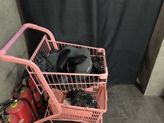 -Y&Y创意真人密室逃脱馆(人民广场步行街店)