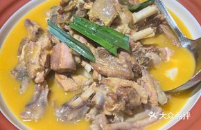 Golden Broth Abalone and Bronze Goose