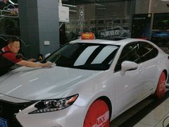 -哈贝卡汽车服务连锁(硕士路店)