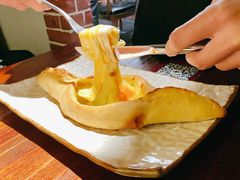 阿扎尔哈恰普里格鲁吉亚奶酪饼-格鲁·秀色Georgia’s Feast