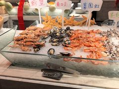 -飨食汇全日制餐厅·昆山皇冠假日酒店(九方店)