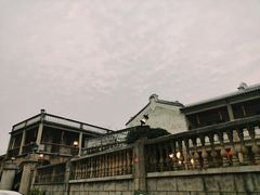 -万秋楼