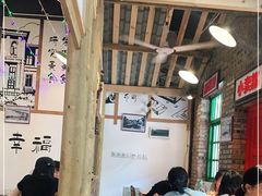 大堂-老三样·美食研究中心(世贸路店)