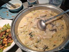 -鱼你相聚·河鲜馆(袁家岭店)