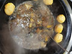 -山妹子铁锅炖