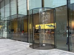 -Apple零售店(华贸购物中心店)
