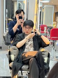 -TOP HAIR SALON