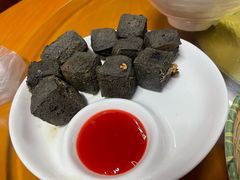 -芦茨金富饭庄·25年老字号·专做稻草鸡