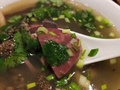 -清真吴记门钉肉饼·喜多利
