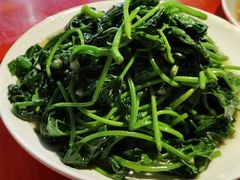 -丹水桥地锅鱼·翘嘴鲌·地方特色全鱼宴(丹江口大坝店)