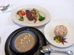 -马克西姆俄罗斯餐厅(通亚街店)