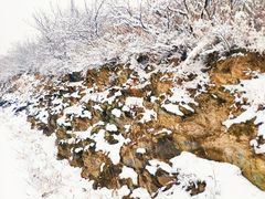 -鬼笑石后山停车场