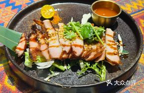 Thai Grilled Pork Neck
